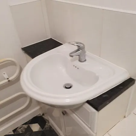 Quiet 2 Bedroom Flat In Darlington With Free Parking, Wi-Fi And More Exterior photo